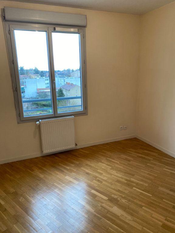 Appartement - 91 m² - 4 pièces