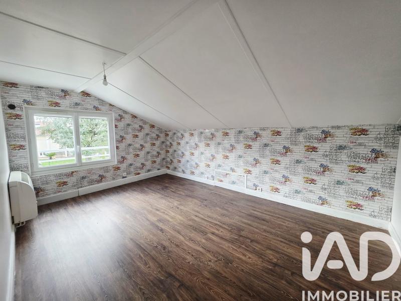 Maison - 110 m² - 9 pièces