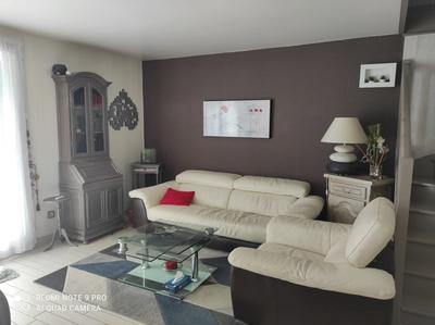 Maison traditionnelle - 80 m² - 4 pièces