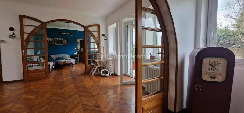 Maison - 180 m² - 6 pièces