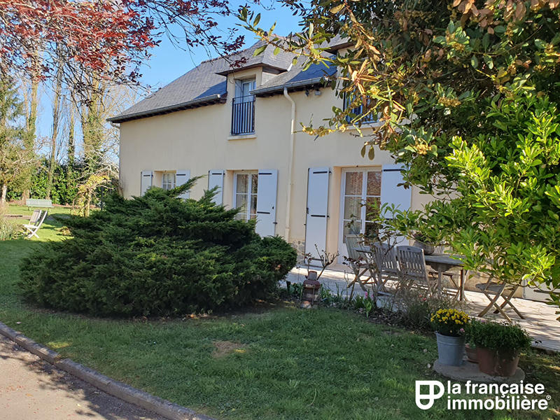 Maison - 180 m² - 7 pièces