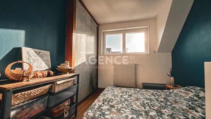 Maison de ville - 92 m² - 4 pièces