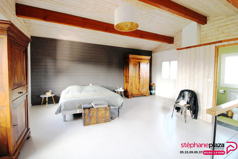 Maison - 168 m² - 6 pièces