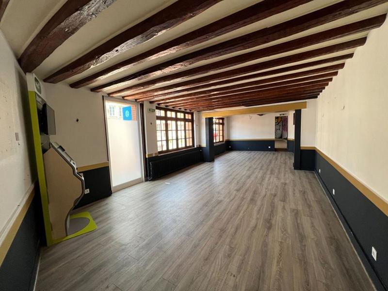 Immeuble - 307 m² - 5 pièces