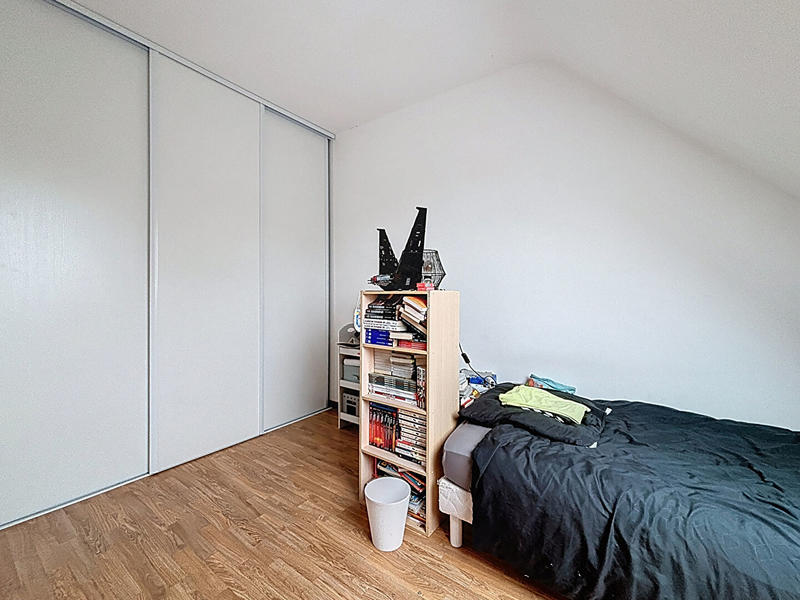 Maison - 122 m² - 7 pièces