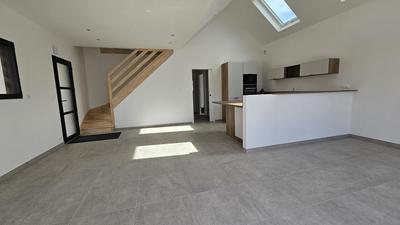 Maison - 103 m² - 3 pièces