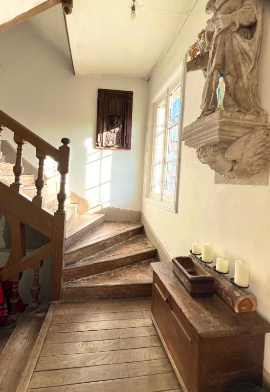 Propriété - 288 m² - 10 pièces