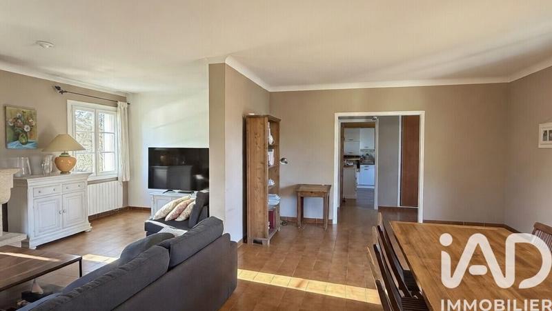 Maison - 144 m² - 5 pièces