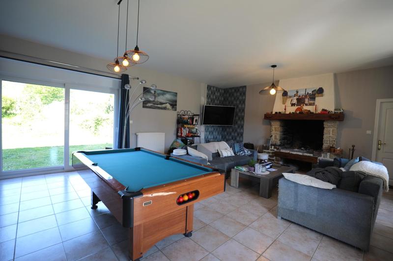 Villa - 360 m² - 8 pièces