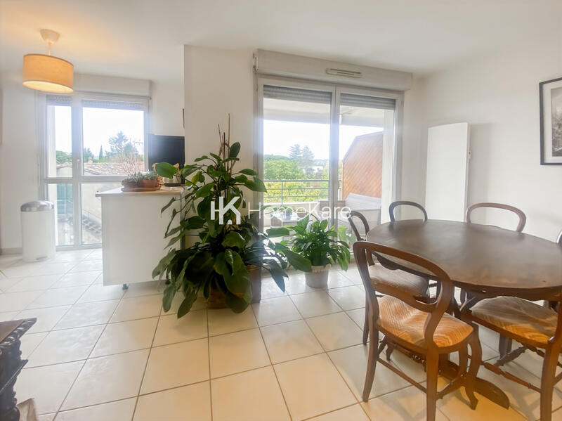 Appartement - 60 m² - 3 pièces