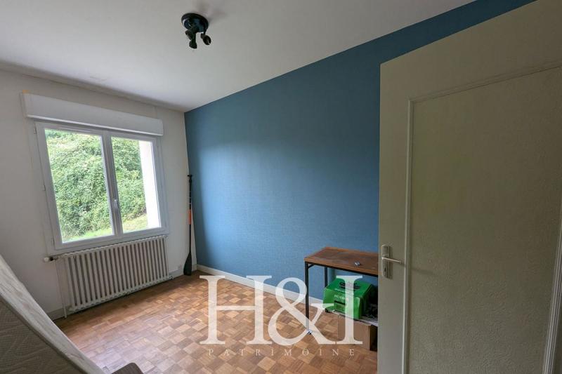 Propriété - 114 m² - 4 pièces