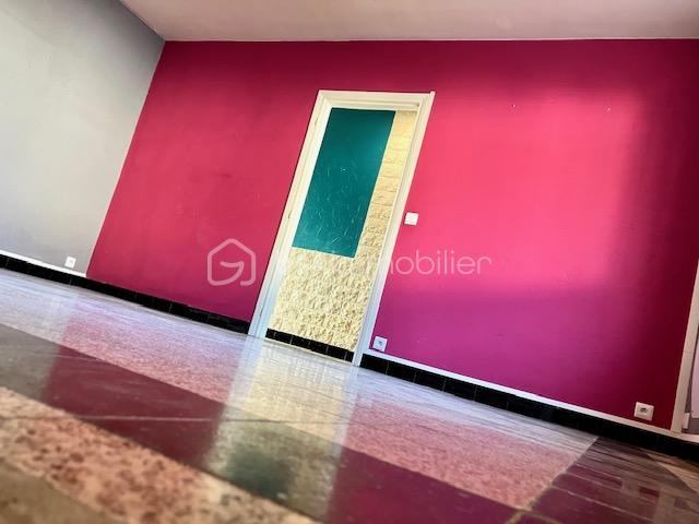 Maison - 94 m² - 6 pièces