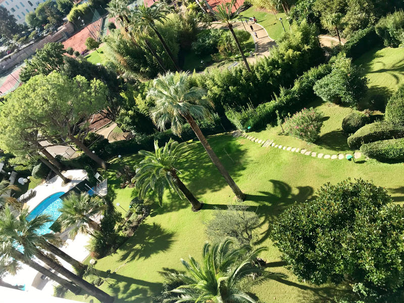 Appartement - 110 m² - 6 pièces