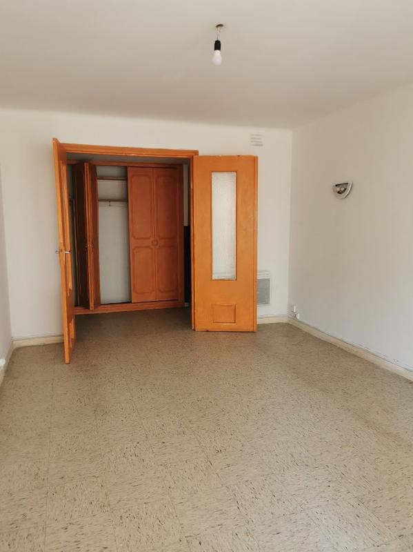 Appartement ancien - 77 m² - 4 pièces