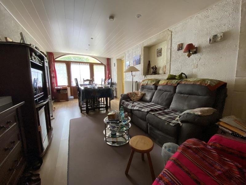 Maison - 334 m² - 13 pièces