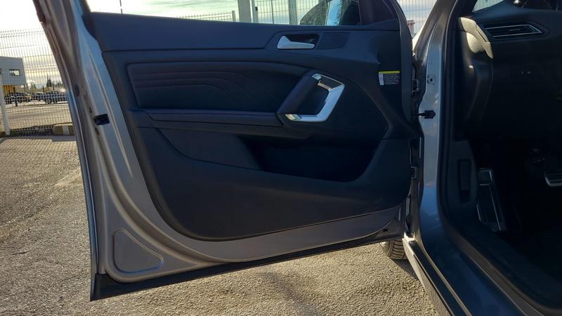 Peugeot 308 1.5 BlueHDi 130 Eat8 Gt-Line