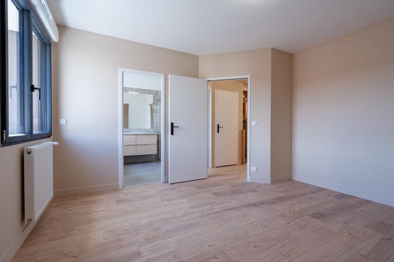 Maison - 92 m² - 6 pièces