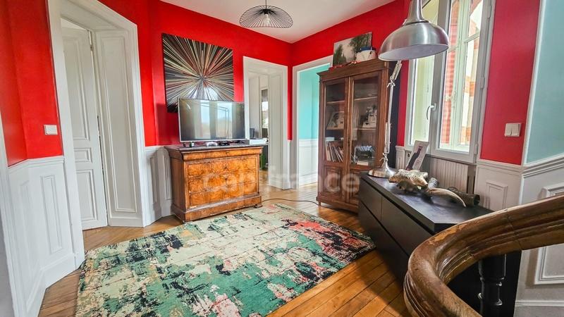 Maison de maîtres - 225 m² - 10 pièces