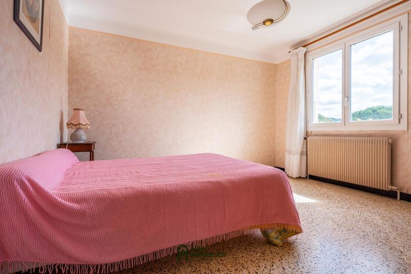 Maison - 166 m² - 5 pièces