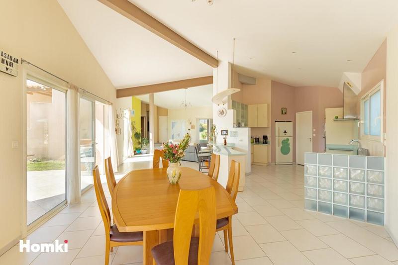 Maison d'architecte - 214 m² - 7 pièces