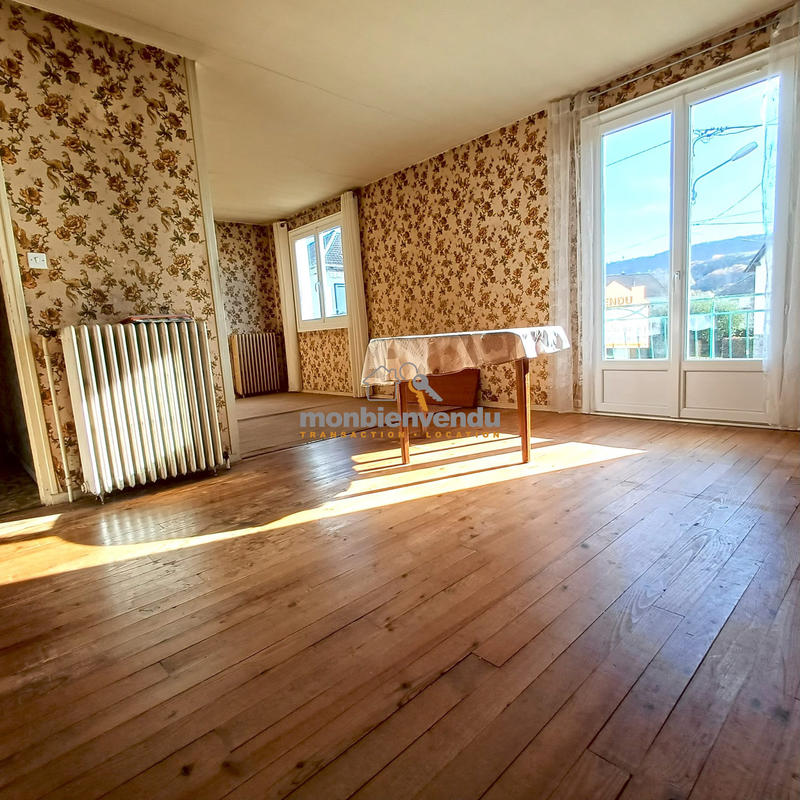 Maison ancienne - 105 m² - 5 pièces