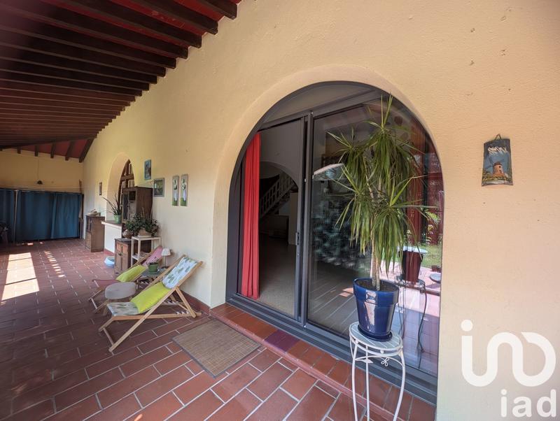 Maison - 350 m² - 10 pièces