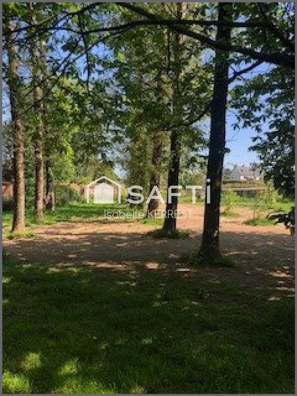 Maison - 176 m² - 10 pièces