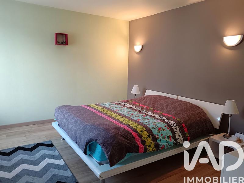 Maison - 198 m² - 6 pièces