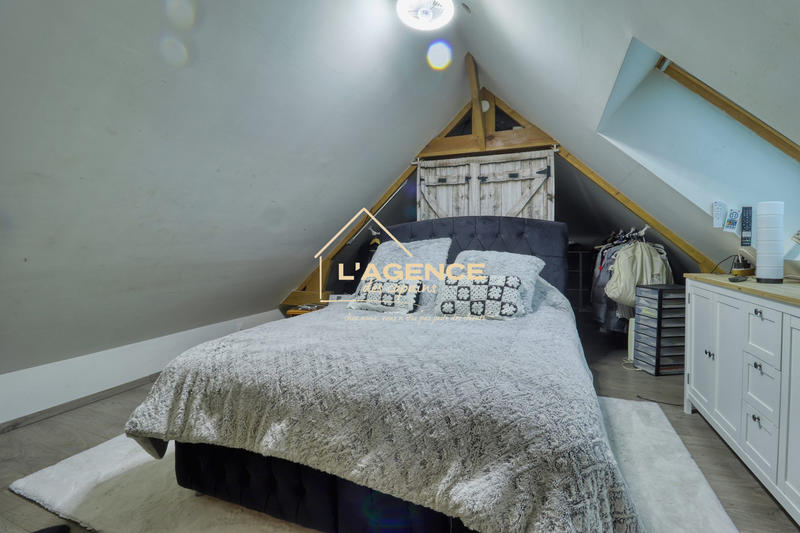 Maison - 130 m² - 4 pièces