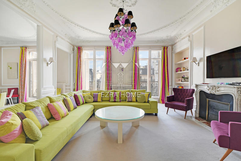 Appartement - 500 m² - 12 pièces