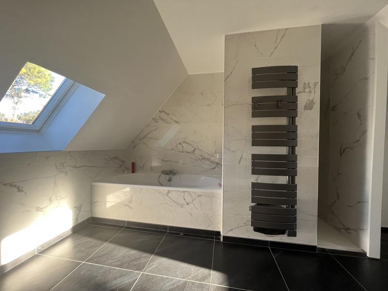 Villa - 400 m² - 10 pièces