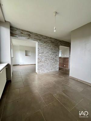 Maison - 104 m² - 4 pièces