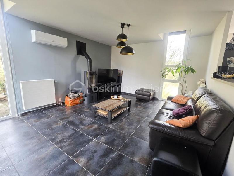 Maison - 85 m² - 5 pièces