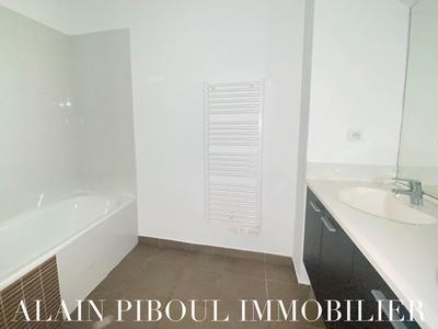 Appartement - 57 m² - 3 pièces