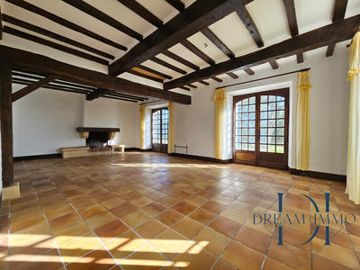 Maison - 380 m² - 14 pièces