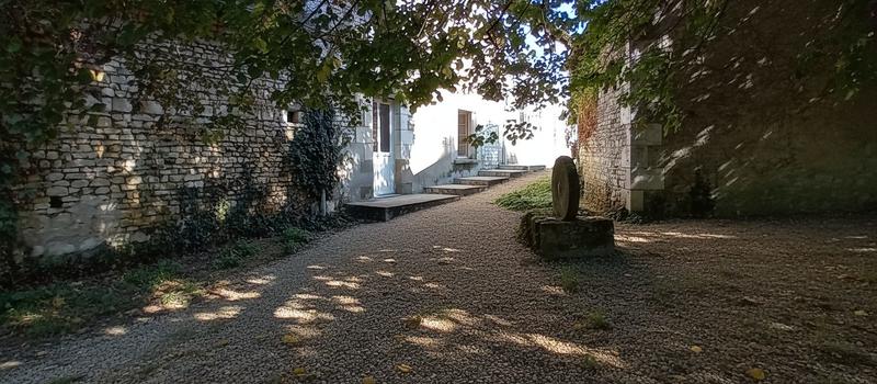 Maison - 115 m² - 4 pièces