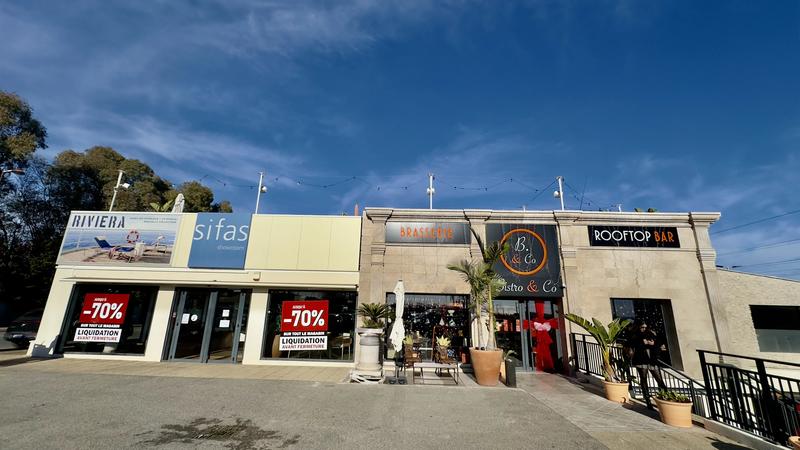 Local commercial - 670 m²