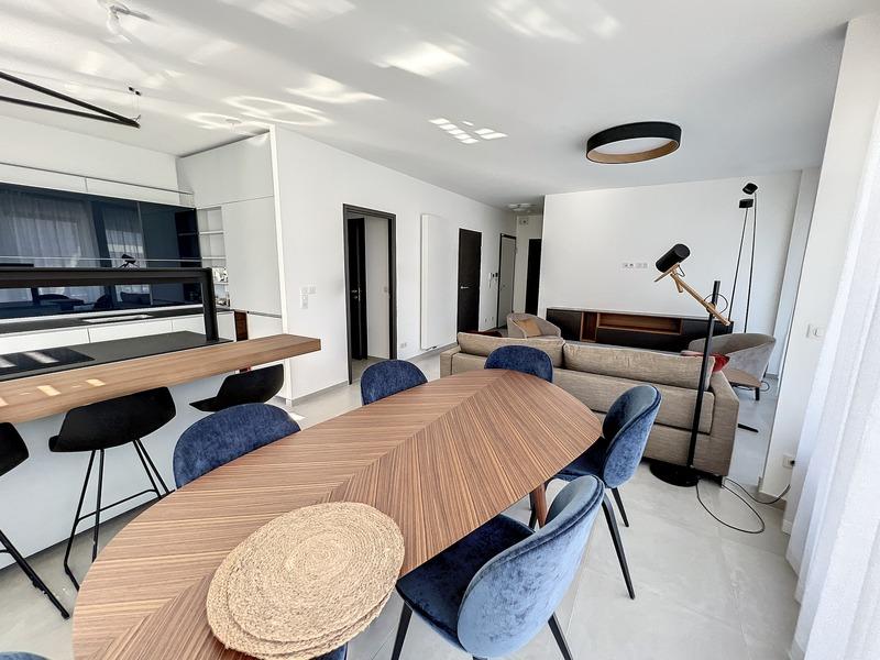 Appartement - 120 m² - 4 pièces