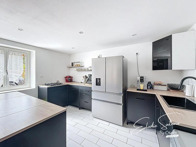 Maison - 105 m² - 5 pièces