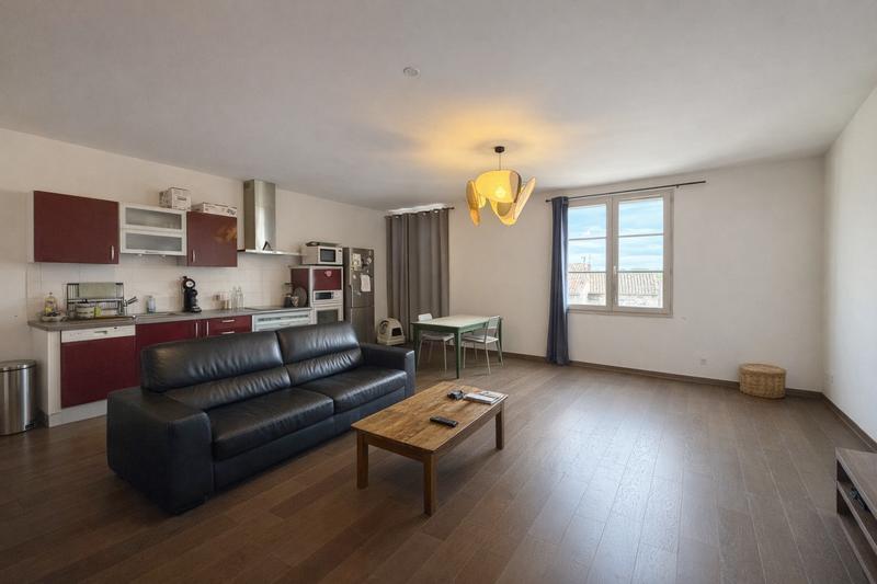 Appartement - 72 m² - 3 pièces