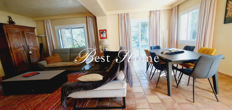 Maison - 154 m² - 4 pièces