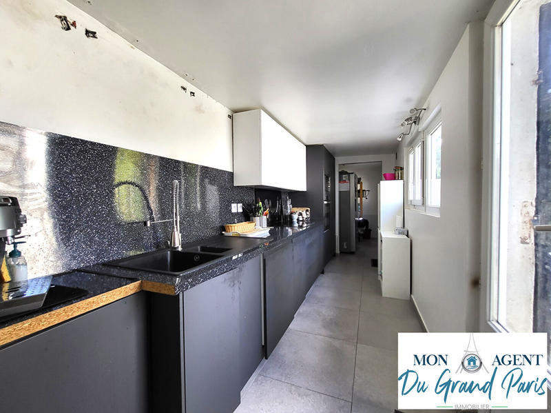 Maison - 84 m² - 5 pièces