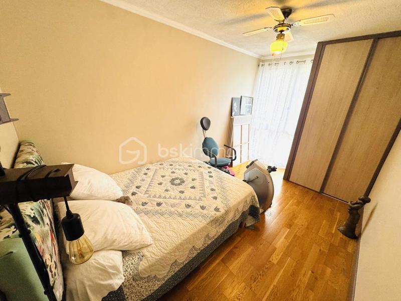 Villa - 90 m² - 4 pièces