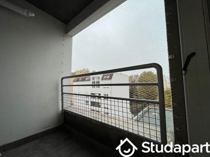 Chambre - 11 m² - 1 pièce