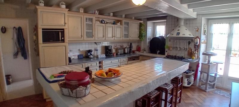 Maison - 210 m² - 7 pièces