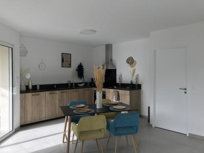 Maison - 110 m² - 5 pièces