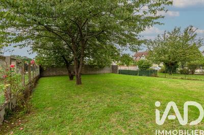 Maison - 123 m² - 8 pièces