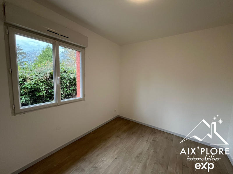 Maison - 180 m² - 6 pièces