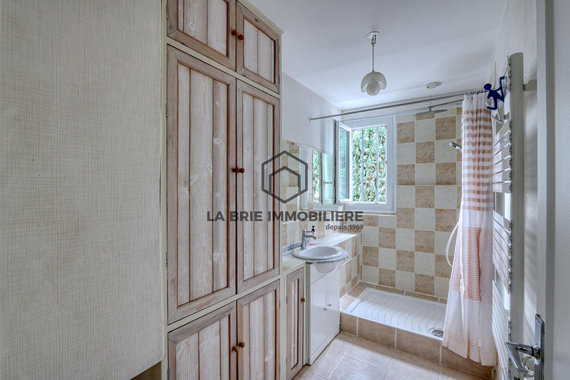 Maison - 91 m² - 5 pièces