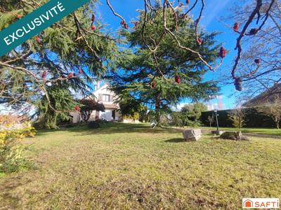 Maison - 185 m² - 6 pièces